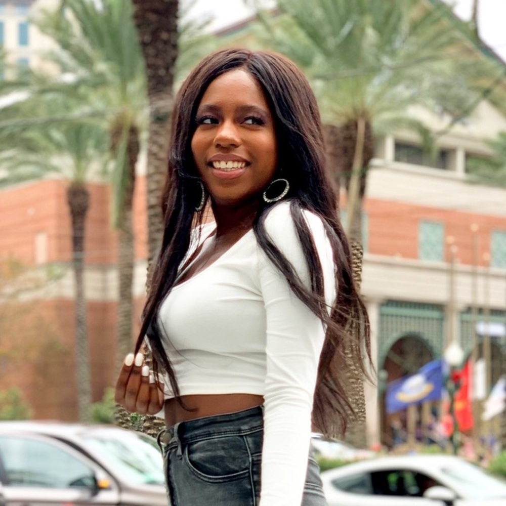 Meet your Posher, Sierra